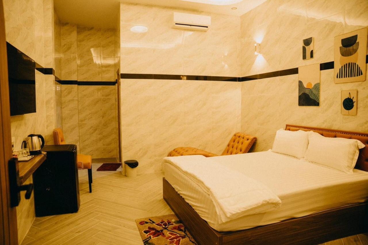 Bao Ngoc Hotel Cao Lanh Bagian luar foto
