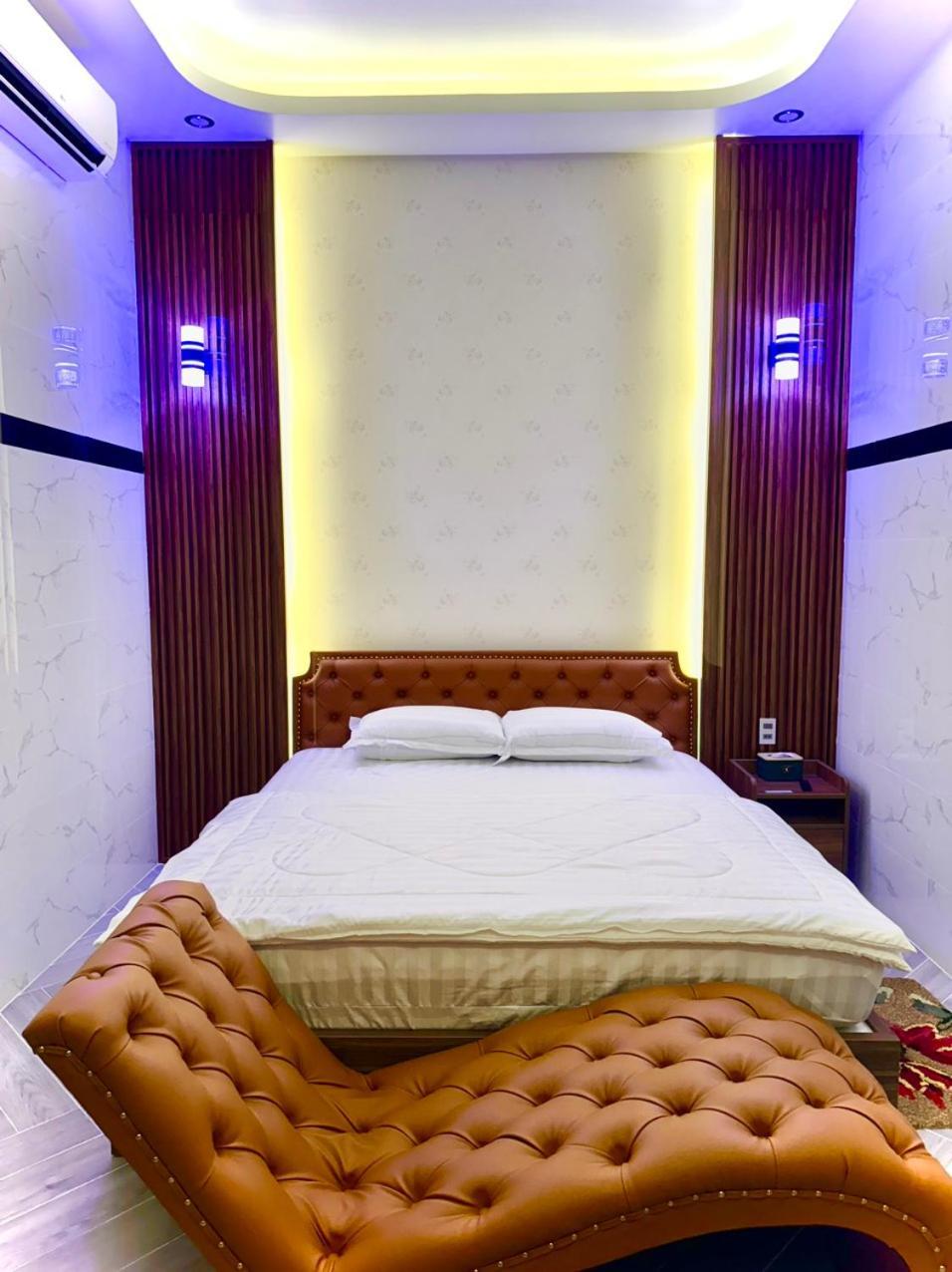 Bao Ngoc Hotel Cao Lanh Bagian luar foto