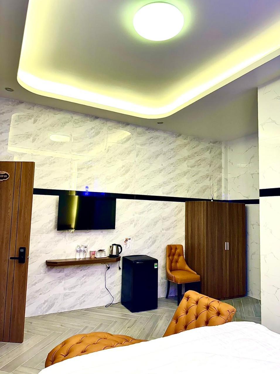 Bao Ngoc Hotel Cao Lanh Bagian luar foto