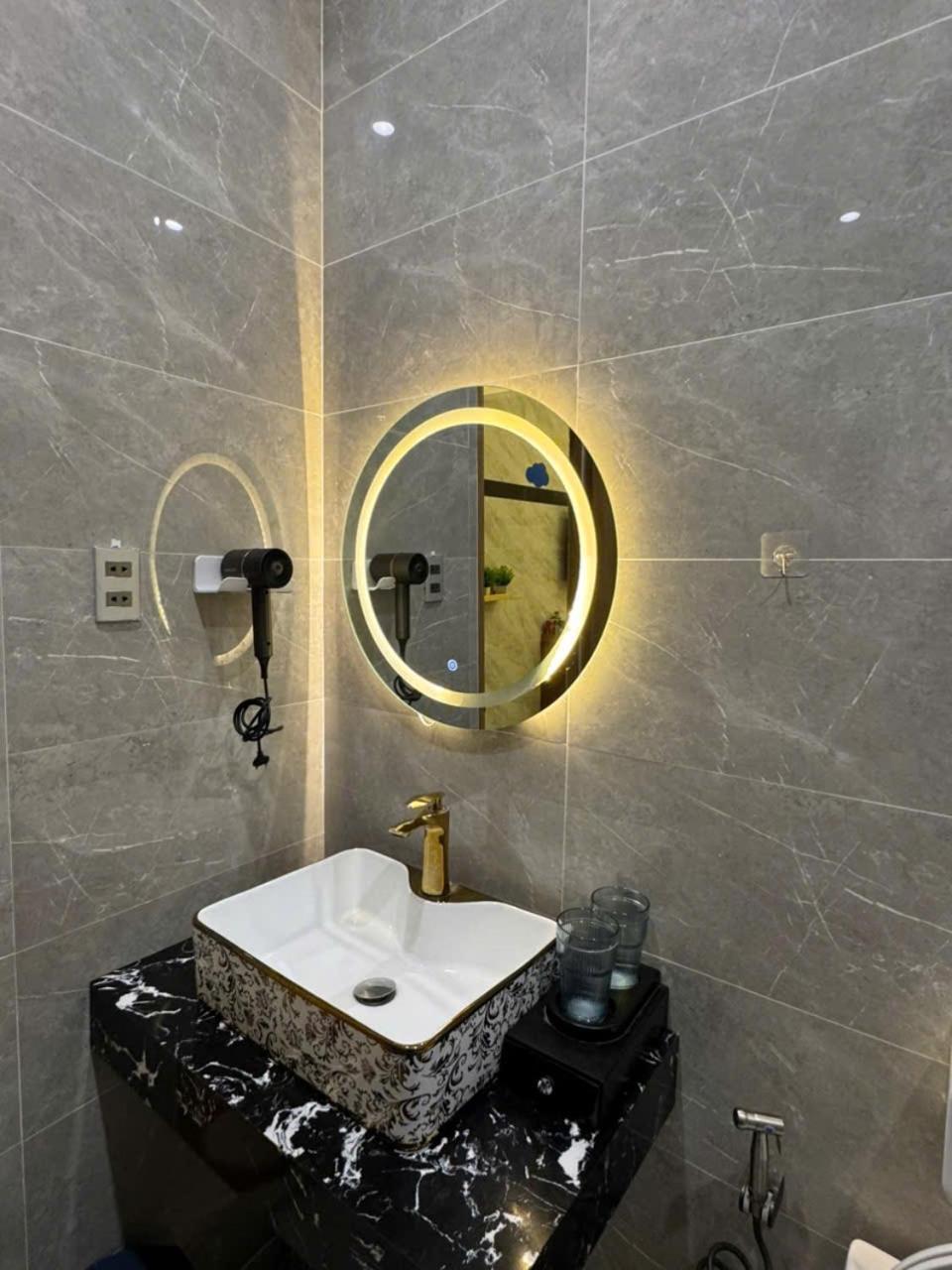 Bao Ngoc Hotel Cao Lanh Bagian luar foto