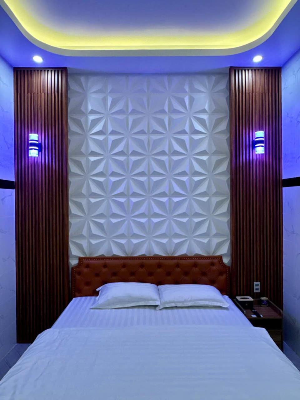 Bao Ngoc Hotel Cao Lanh Bagian luar foto